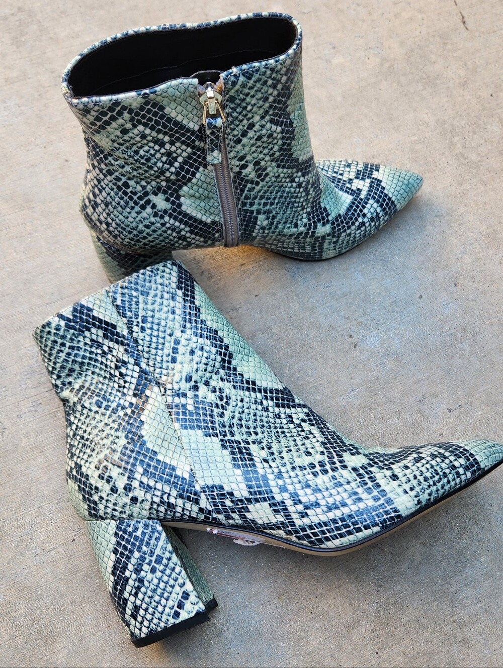 Snakeskin Pointed Toe Block Heel Ankle Boots - Green/Black